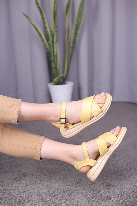 کفش صندل زنانه نازیلا کد22002