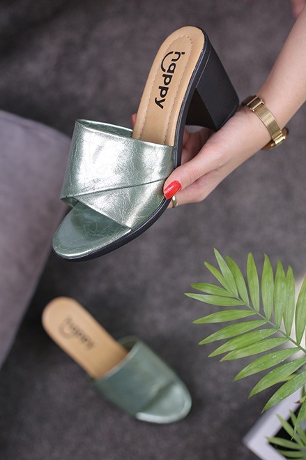 کفش صندل زنانه مانلی کویری