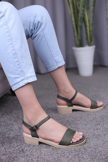 کفش صندل زنانه رکابدار باران