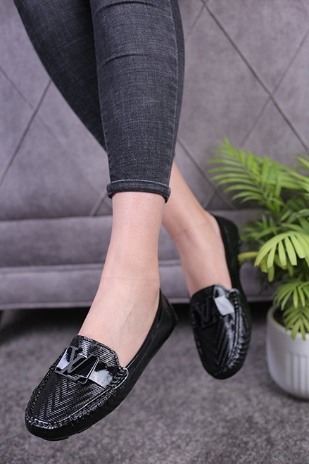 کفش کالج زنانه v جدید