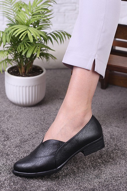 کفش پرسنلی زنانه هفتی