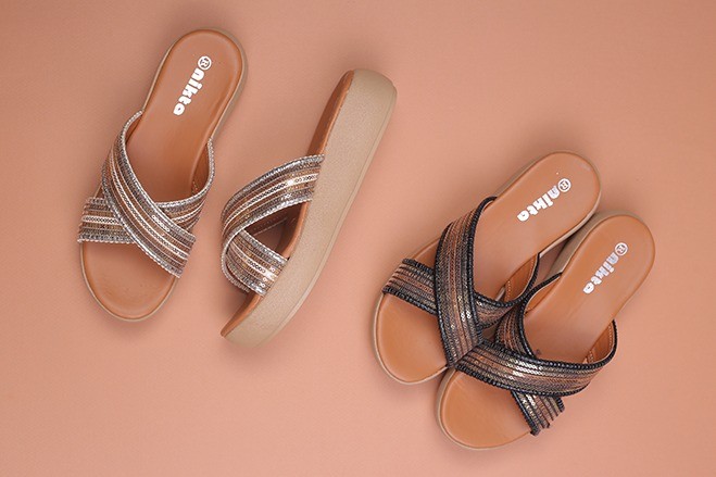 کفش صندل روفرشی زنانه پولکی کد1900/1