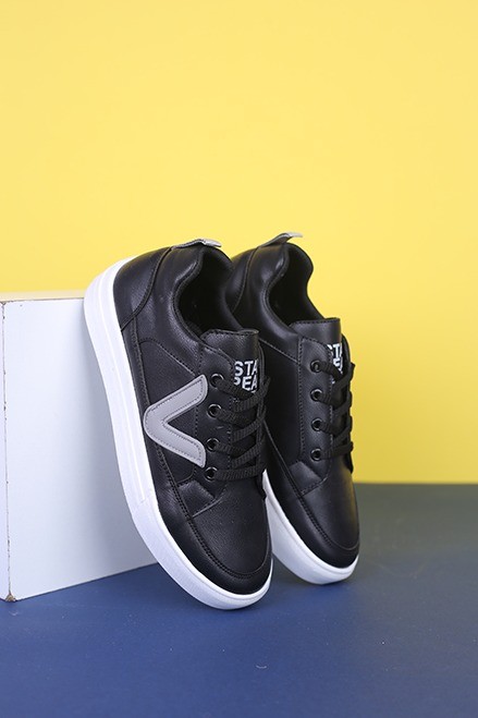 کفش اسپرت زنانه مدلV بندی