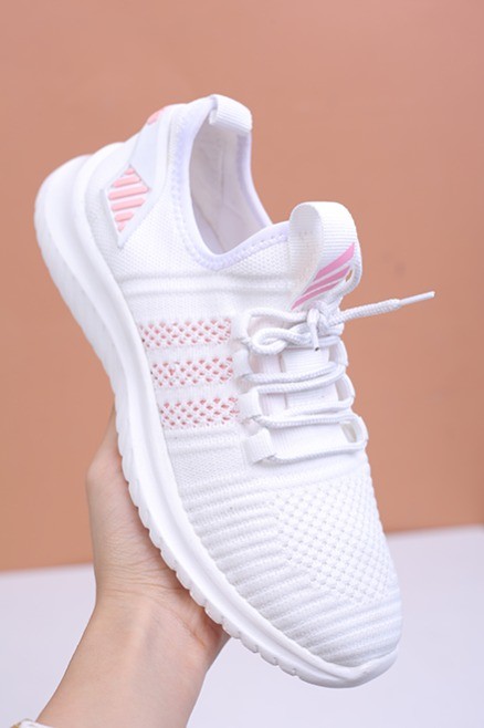 کفش اسپرت زنانه کش بافت آدیداس