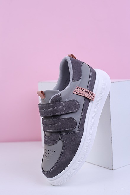 کفش اسپرت زنانه دو چسب