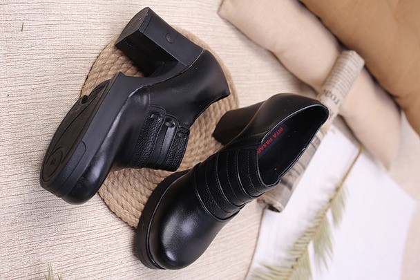 کفش پرسنلی زنانه ماوی براوو