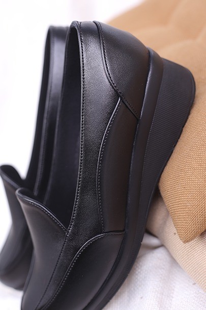 کفش پرسنلی زنانه پاور