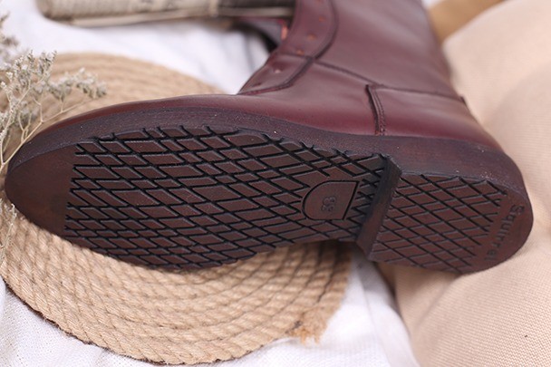 کفش بوت چرم زنانه اسکویرل