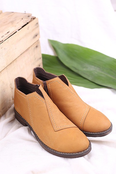 کفش چرم نیم بوت زنانه کد717