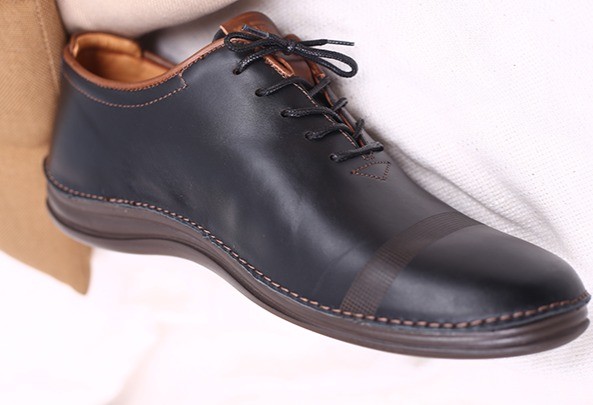 کفش چرم طبی مردانه دانیار