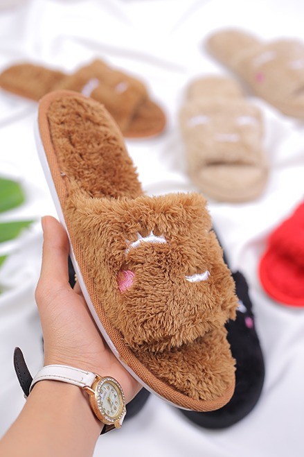 پاپوش زنانه لپ گلی