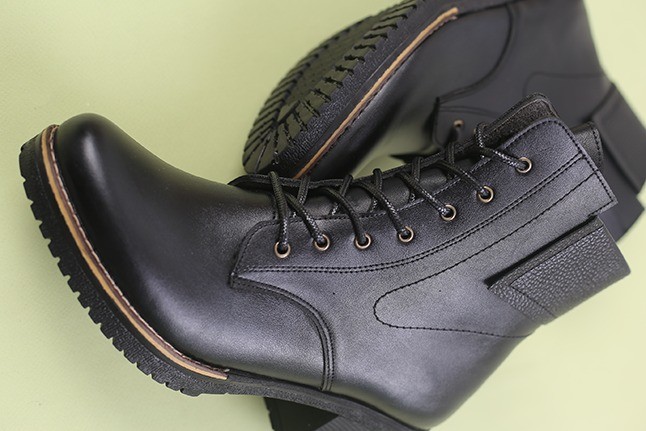 نیم بوت زنانه نایت