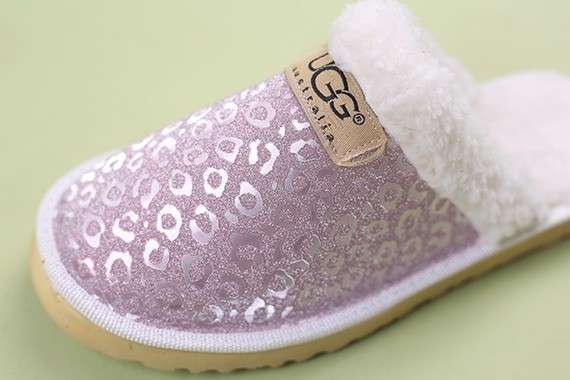 پاپوش زنانه UGG