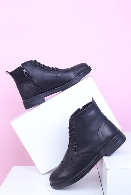 نیم بوت زنانه برت