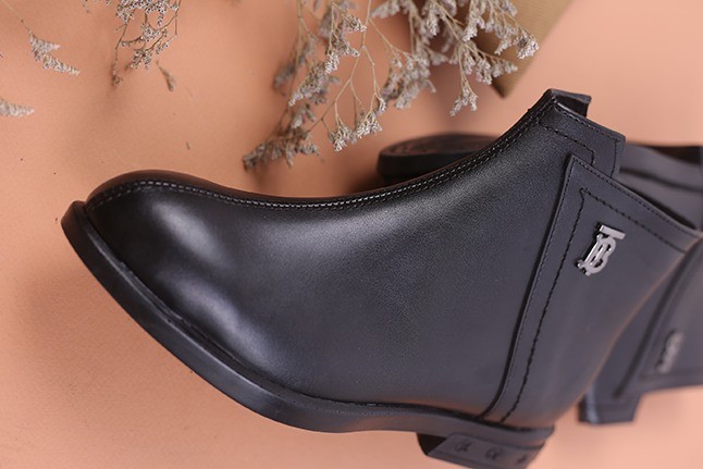 نیم بوت زنانه BT