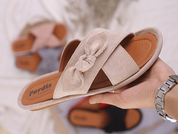 کفش صندل روفرشی زنانه کد 05/10