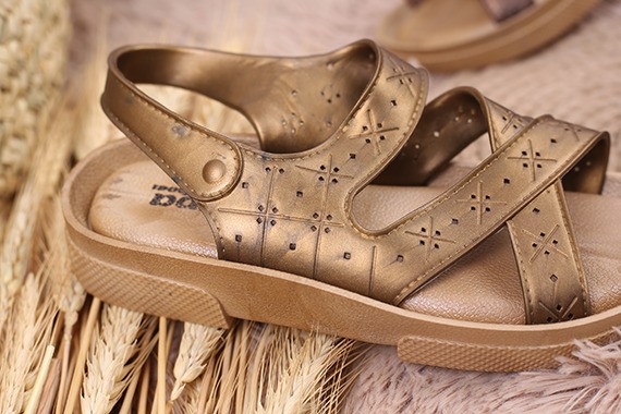 کفش صندل تابستانی زنانه یاس