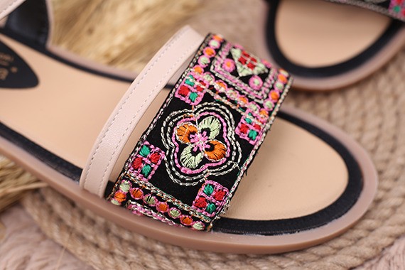 کفش صندل تابستانی زنانه سنتا