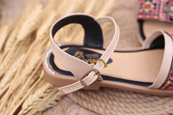 کفش صندل تابستانی زنانه سنتا