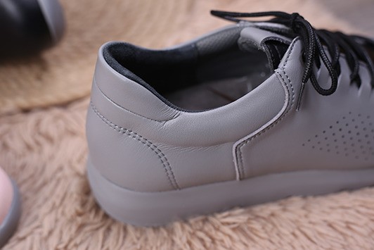 کفش چرم اسپرت زنانه 119 چلیپا