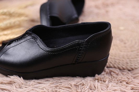 کفش طبی زنانه سولما