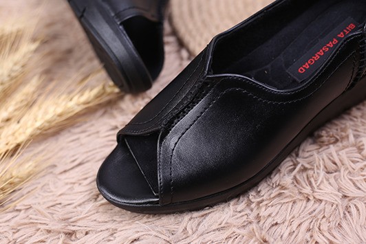 کفش طبی زنانه سولما