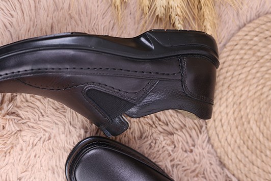 کفش چرم طبی مردانه چوکا