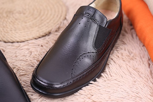 کفش چرم طبی مردانه چوکا