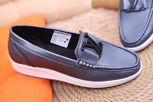 کفش کالج زنانه Lv صابری