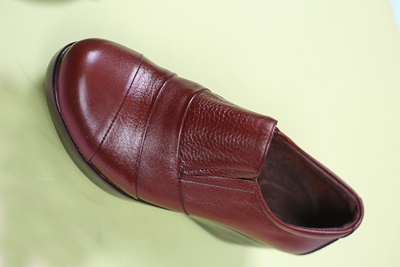 کفش طبی زنانه سوان