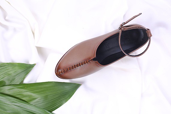 کفش زنانه پرسنلی بافتی دورمچی