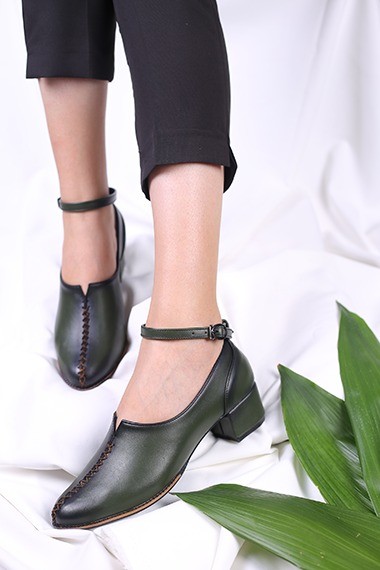 کفش زنانه پرسنلی بافتی دورمچی