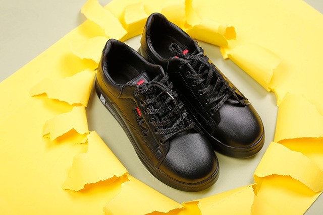 کفش اسپرت زنانه فیلا