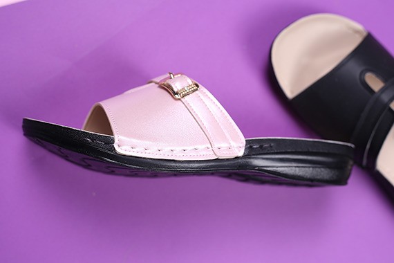 کفش صندل زنانه روفرشی ساناز