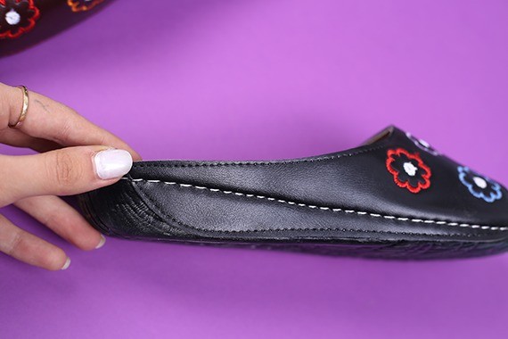 کفش صندل زنانه روفرشی گل ریز