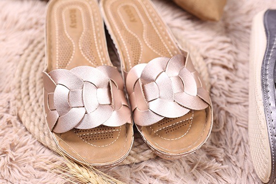 کفش صندل زنانه روفرشی کد 444