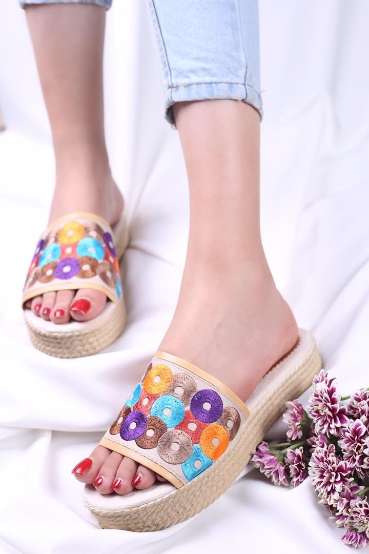 کفش صندل زنانه روفرشی 1809