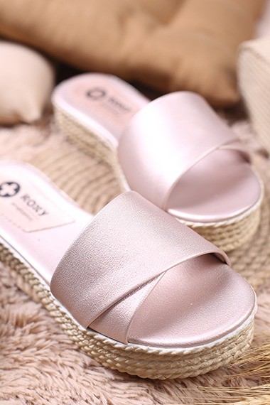 کفش صندل زنانه روفرشی کد 1105