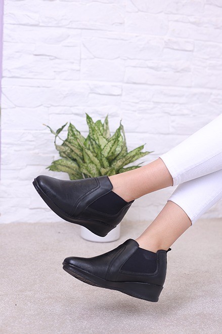 نیم بوت زنانه شاینا