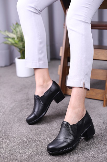 کفش پرسنلی زنانه کد 1066