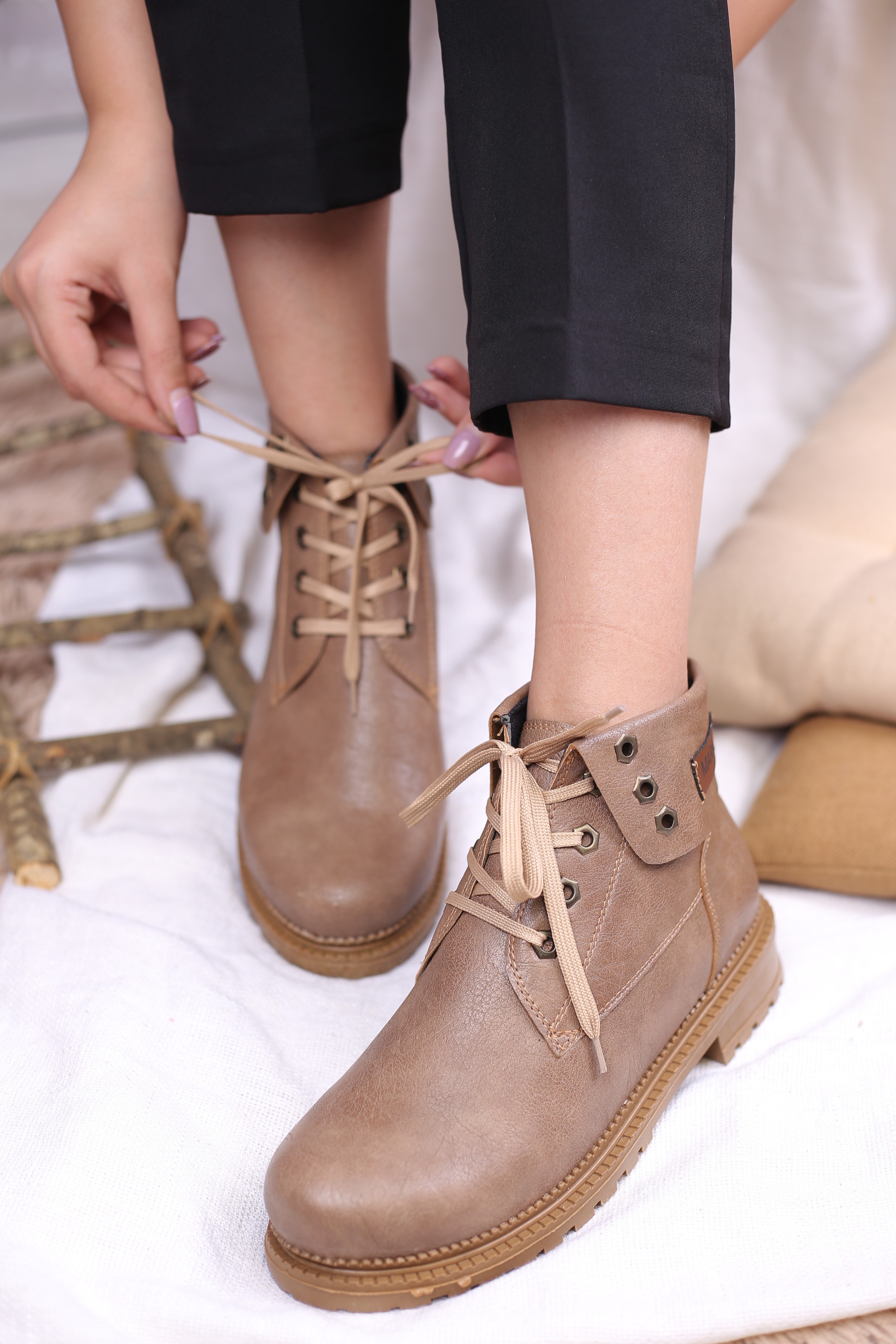 بوت زنانه زارا 911