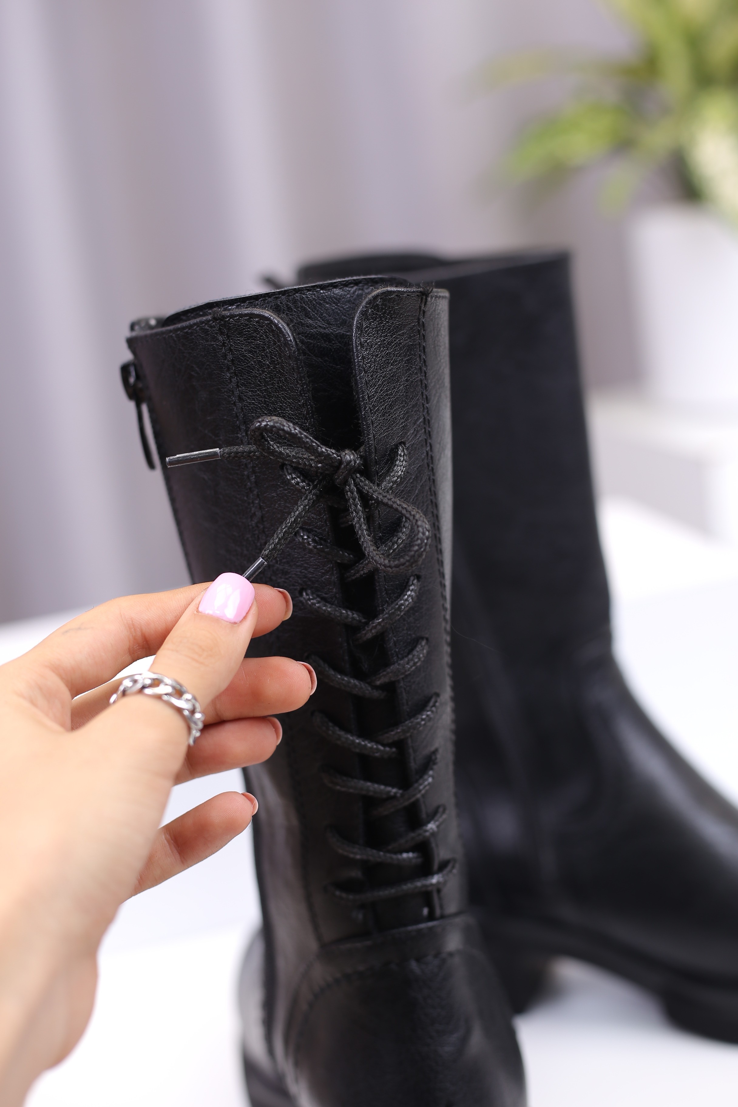 بوت زنانه تایلی