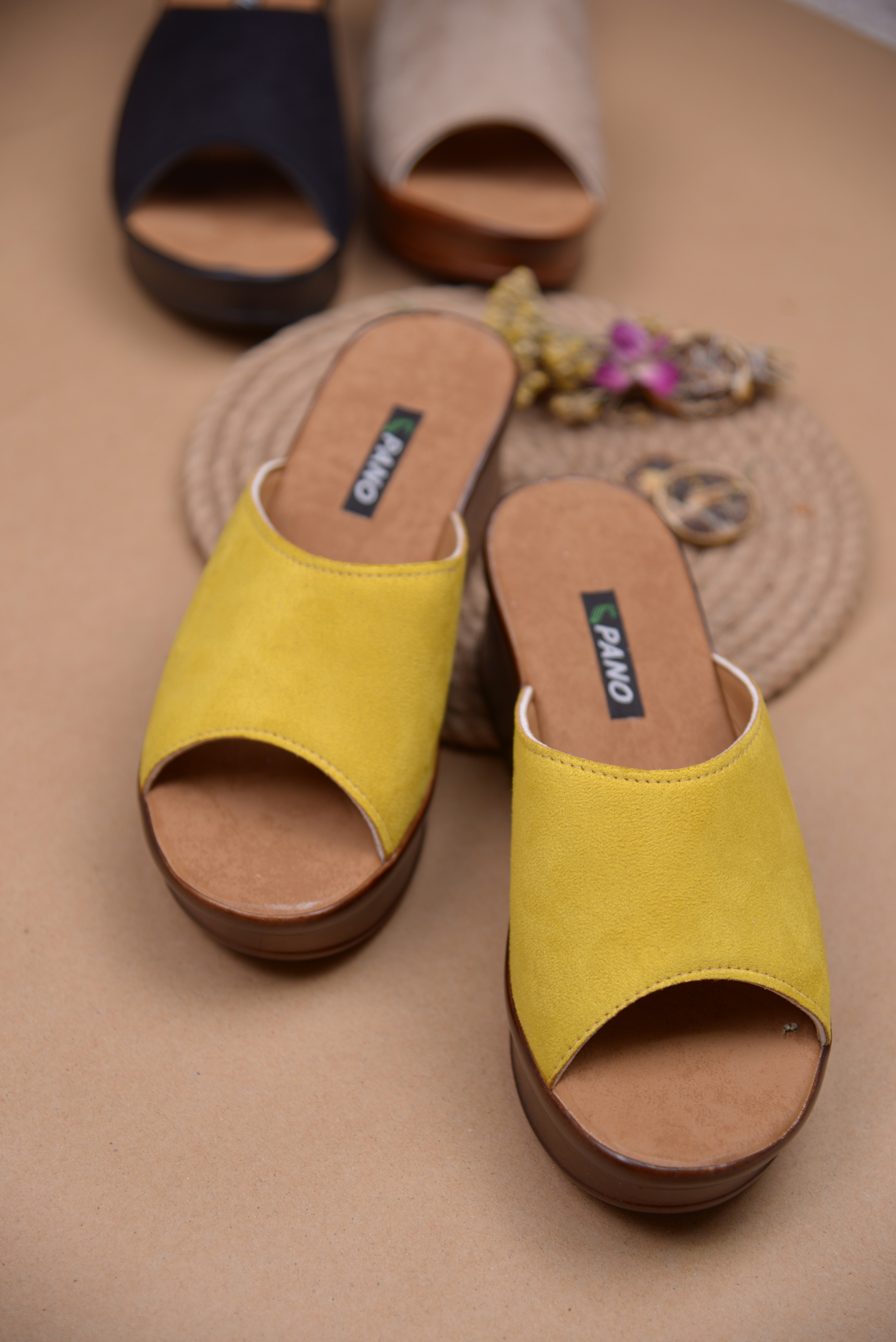 کفش صندل زنانه روفرشی آروشا سوییت