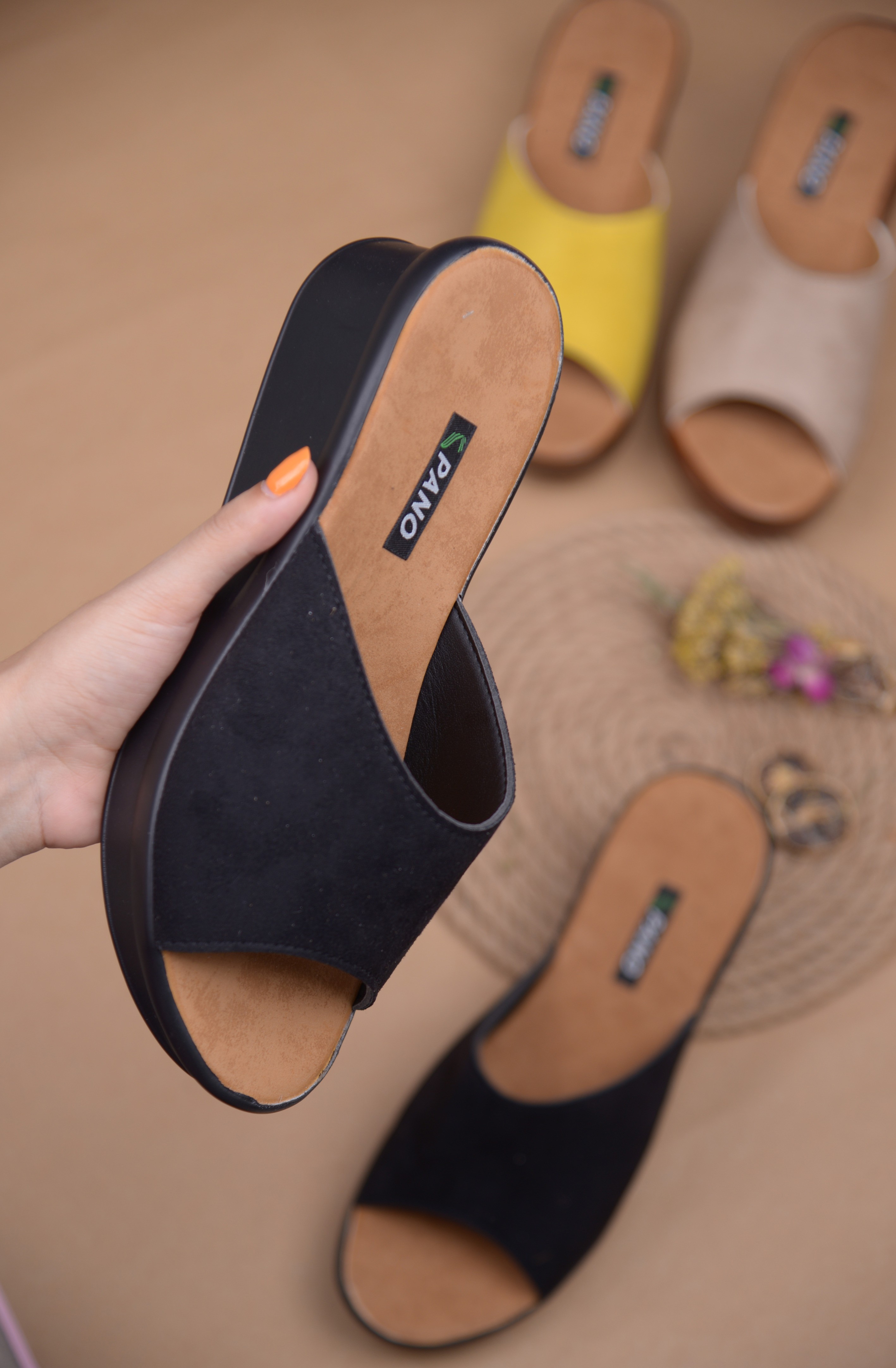 کفش صندل زنانه روفرشی آروشا سوییت