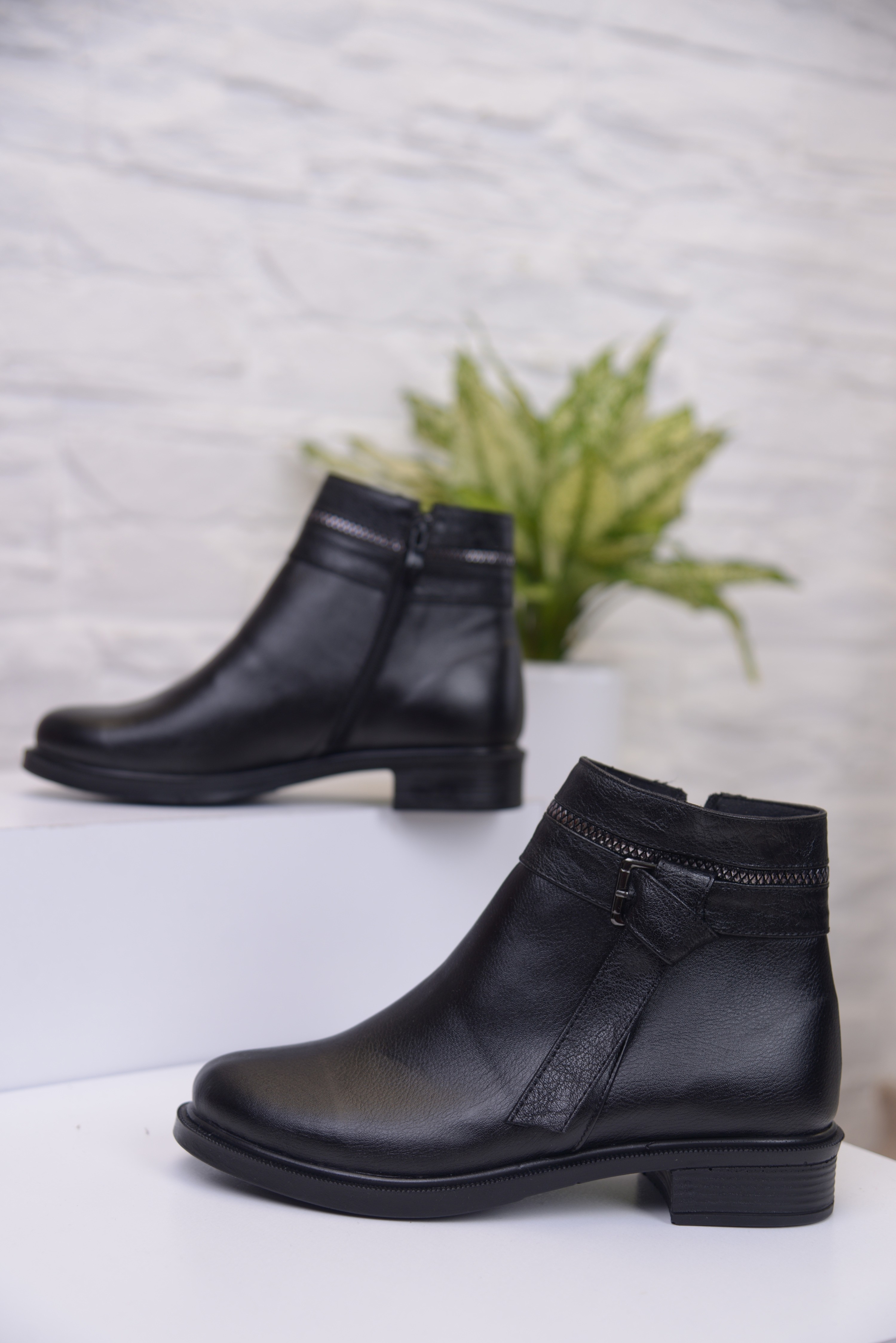 نیم بوت زنانه کرواتی