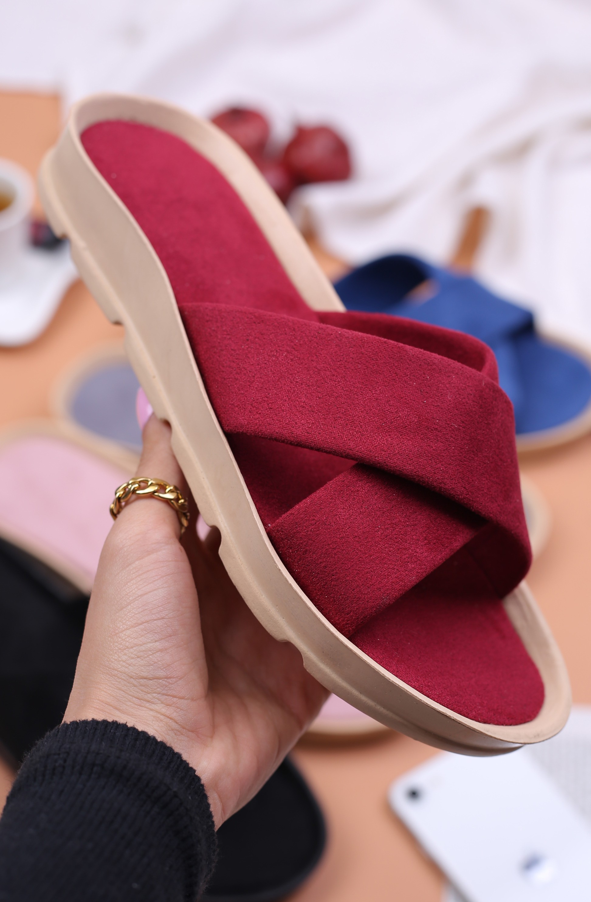 کفش صندل زنانه روفرشی ضربدری