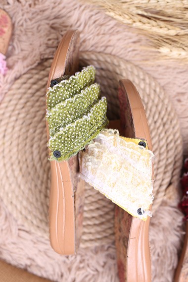 کفش صندل زنانه روفرشی پلیسه ای