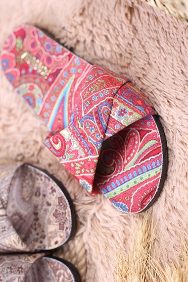 کفش صندل زنانه روفرشی پاکتی سنتی