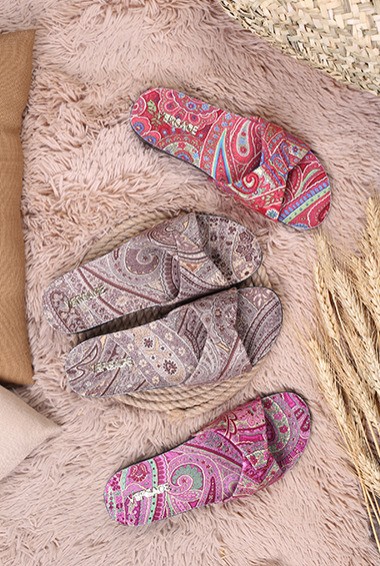 کفش صندل زنانه روفرشی پاکتی سنتی