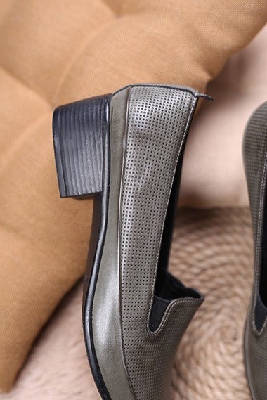 کفش پرسنلی زنانه سوزنی